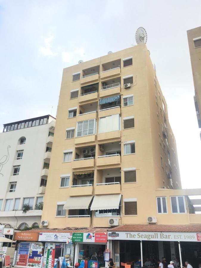 Larnaca Beach Apartment 1A 외부 사진